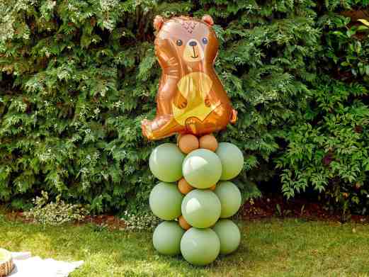 DIY Bear Balloon Sculpture