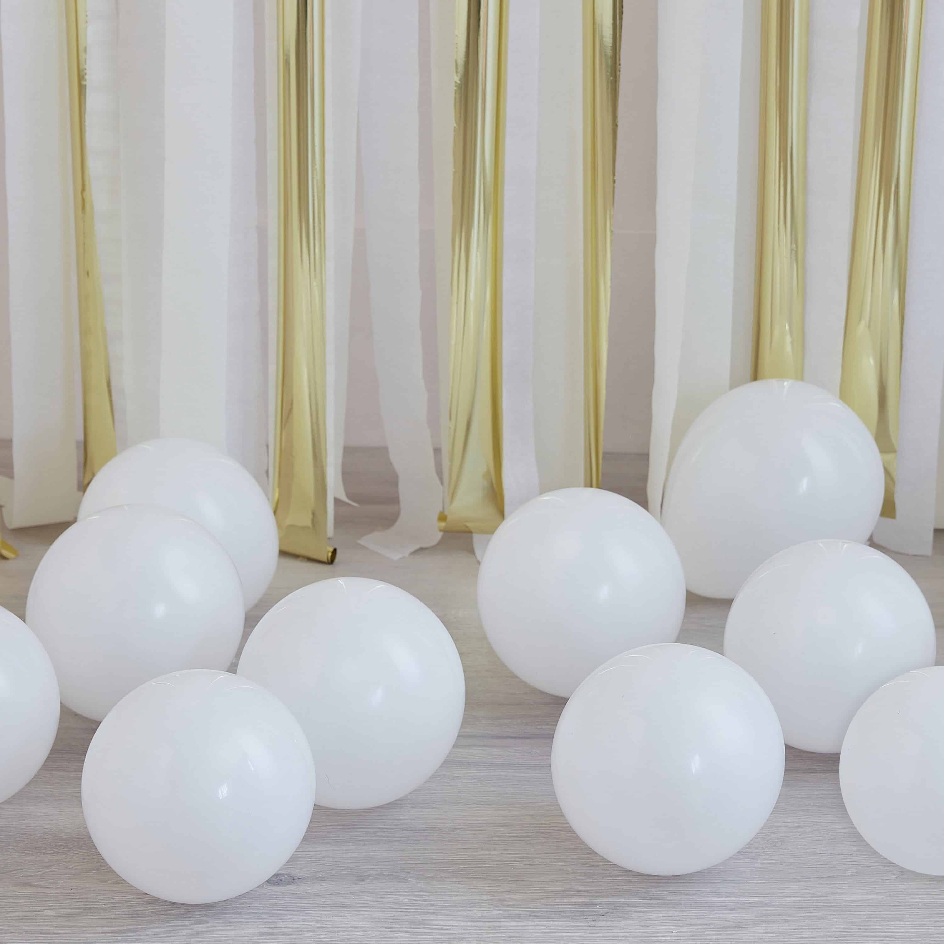 Balloons Pack white