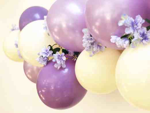 Purple and pastel yellow balloon detail