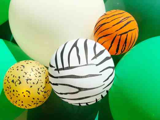 Jungle Balloon Cake topper detail