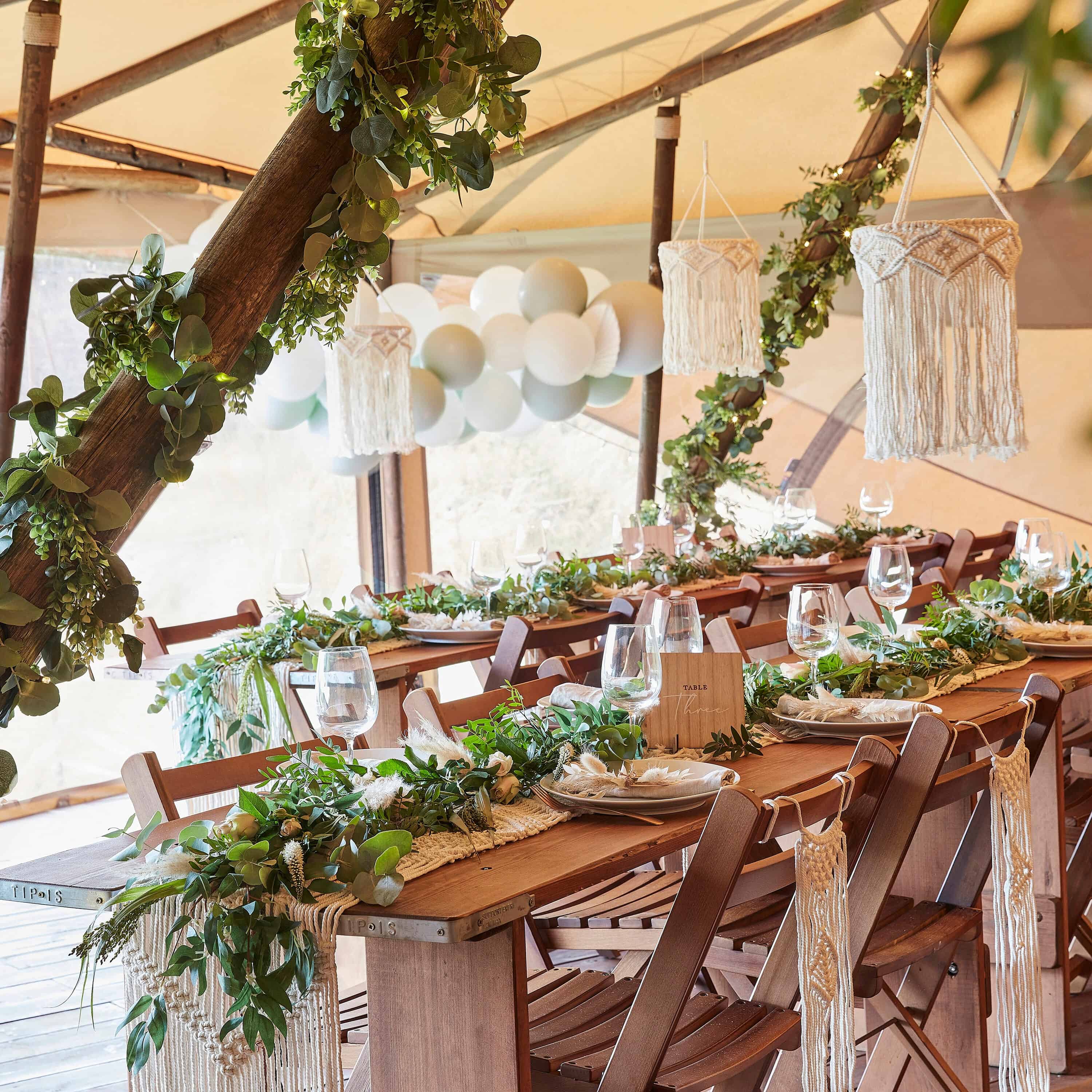 Botanical Wedding Table