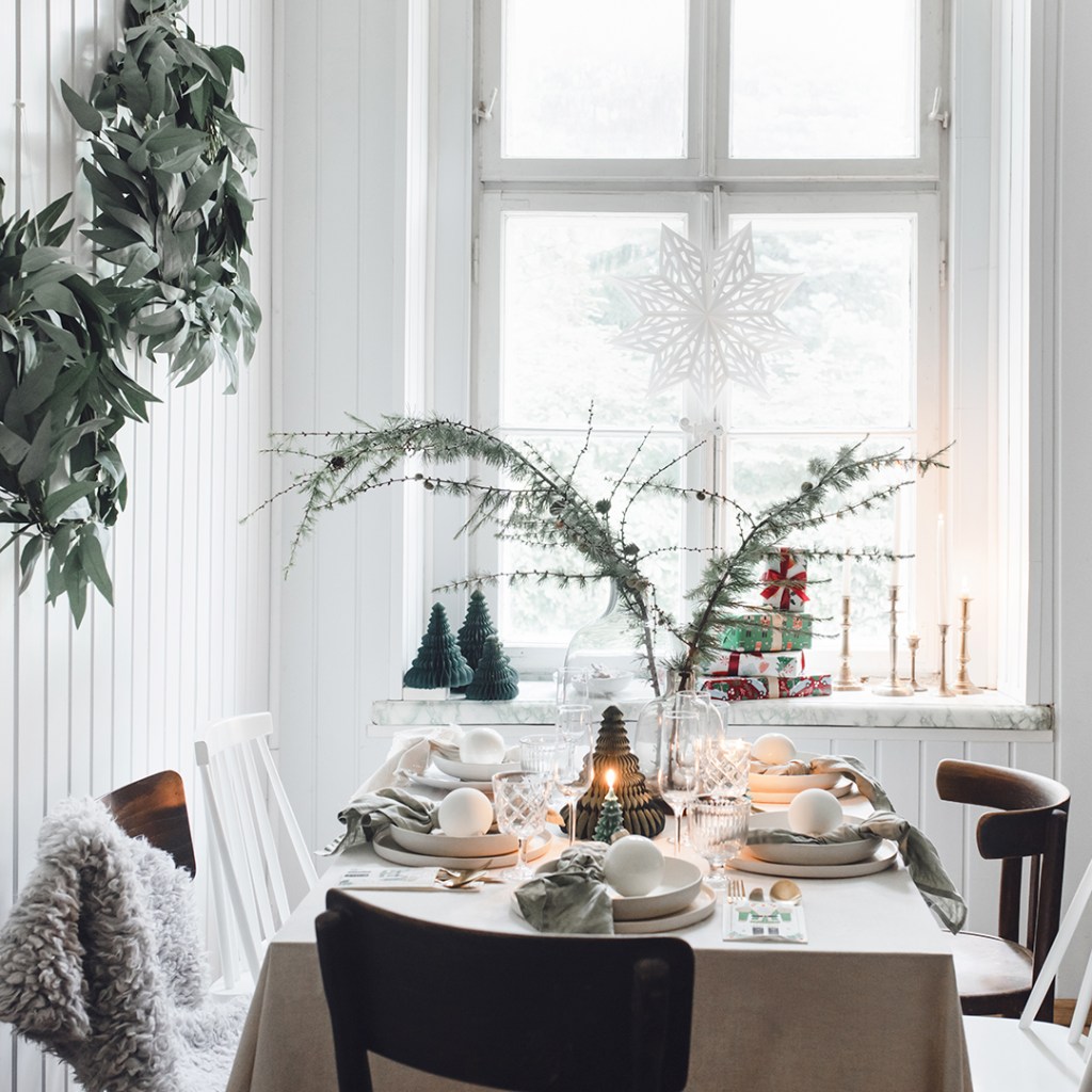5 Christmas Table Decorations Ideas