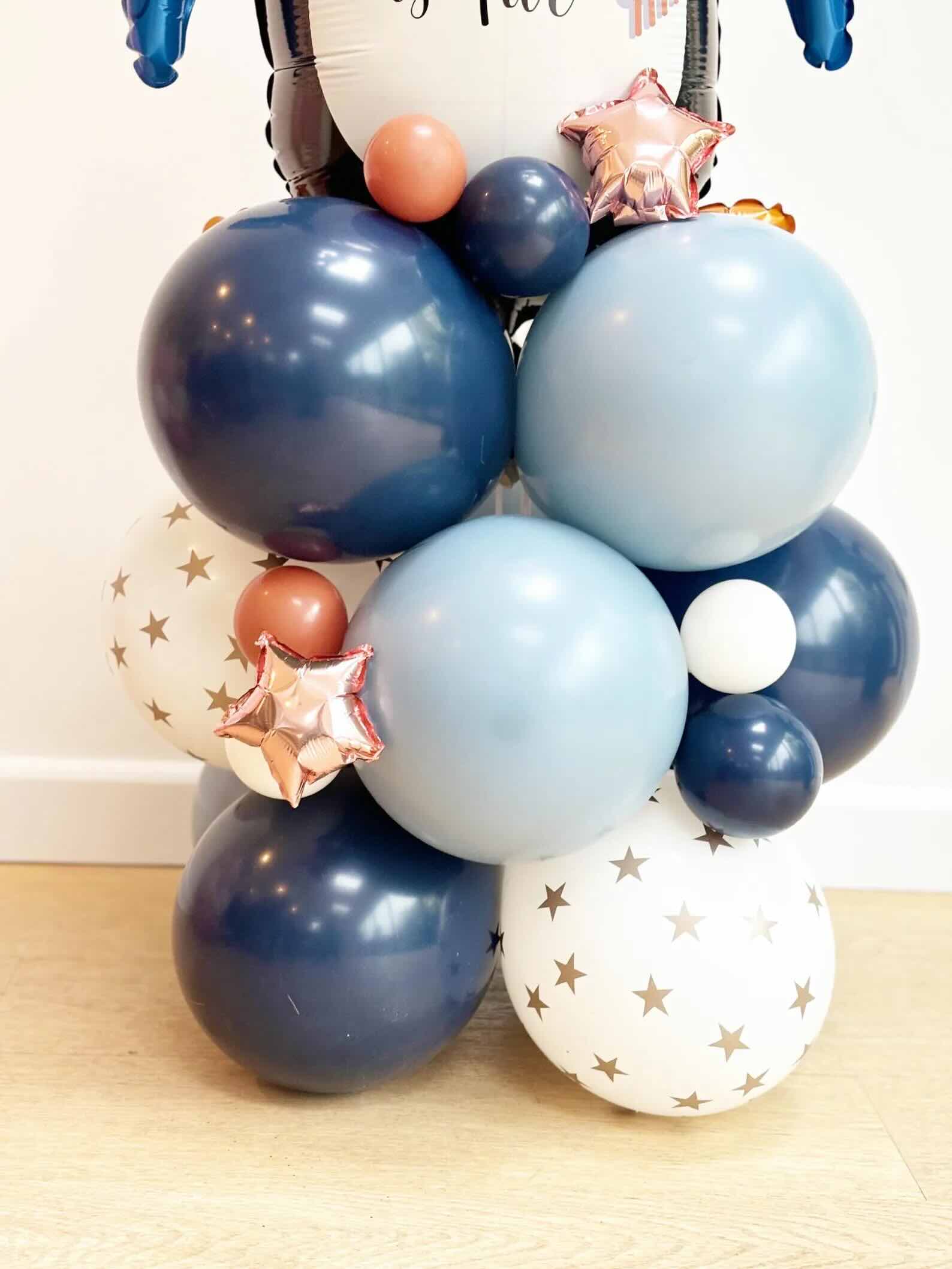 Penguin Balloon Sculpture