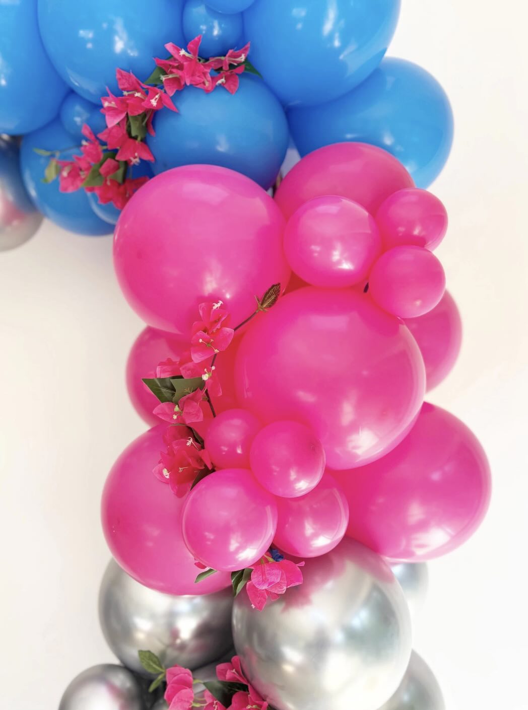 Mamma Mia Themed Balloon Arch